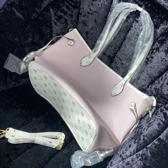 Stylish Purse - Picture 4 of 8